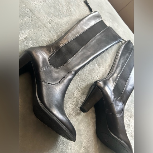 Adrienne Vittadini Tex Over-the-Knee Black Leather Boots Women’s 7M, New - Picture 2 of 5